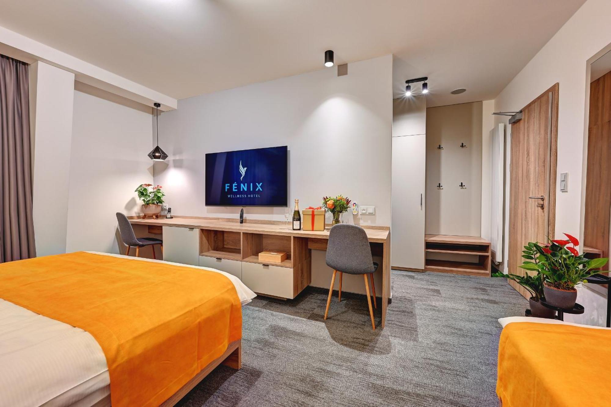 Wellness Hotel Fenix Liberec Room photo